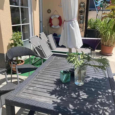 Gaestehaus Tante Tienchen 7 Minuten Zu Fuss Zum Europa Park , Kostenloses Parkplatzticket Rulantica ,alle Unsere Haben Einen Balkon Affittacamere Rust