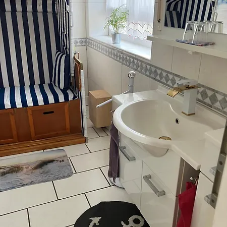 Gaestehaus Tante Tienchen 7 Minuten Zu Fuss Zum Europa Park , Kostenloses Parkplatzticket Rulantica ,alle Unsere Haben Einen Balkon Affittacamere