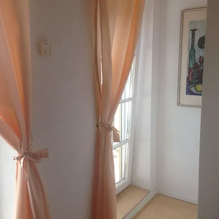 Gaestehaus Tante Tienchen 7 Minuten Zu Fuss Zum Europa Park , Kostenloses Parkplatzticket Rulantica ,alle Unsere Haben Einen Balkon Πανσιόν Rust