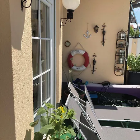 Gaestehaus Tante Tienchen 7 Minuten Zu Fuss Zum Europa Park , Kostenloses Parkplatzticket Rulantica ,alle Unsere Haben Einen Balkon Πανσιόν Rust