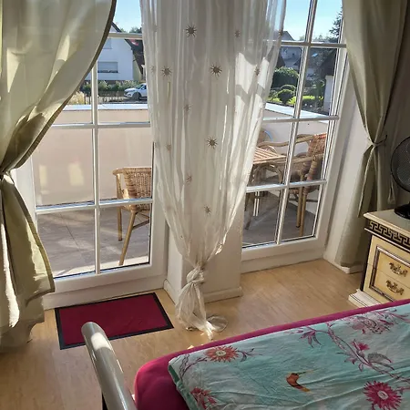 Gaestehaus Tante Tienchen 7 Minuten Zu Fuss Zum Europa Park , Kostenloses Parkplatzticket Rulantica ,alle Unsere Haben Einen Balkon Πανσιόν 3*