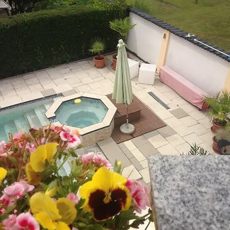 Gasthof Tante Tienchen 7 Minuten Vom Europa Park Zu Fuss Entfernt Alle Haben Einen Balkon 3*