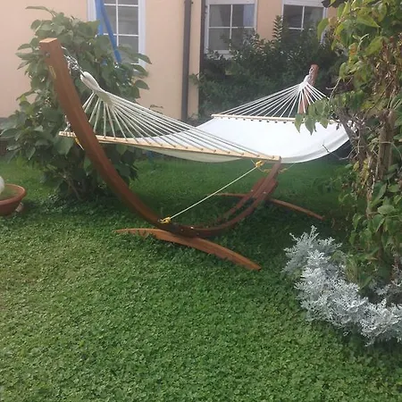 Gaestehaus Tante Tienchen 7 Minuten Zu Fuss Zum Europa Park , Kostenloses Parkplatzticket Rulantica ,alle Unsere Haben Einen Balkon Πανσιόν
