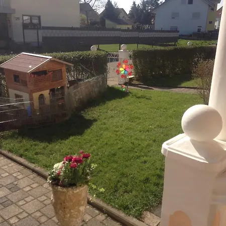 Gaestehaus Tante Tienchen 7 Minuten Zu Fuss Zum Europa Park , Kostenloses Parkplatzticket Rulantica ,alle Unsere Haben Einen Balkon